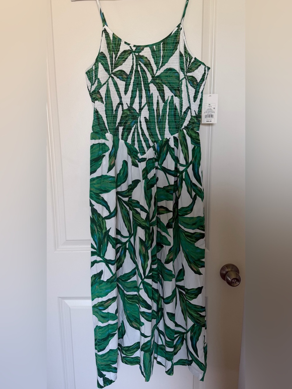 NWT Green Leaf Print Smocked V-Waist Midi Dress